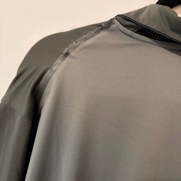 Nike Golf Dri-FIT Men’s XL Gray Polo Shirt - Picture 11 of 15